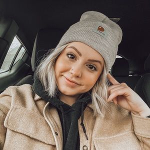 Meet your Posher, Brooke